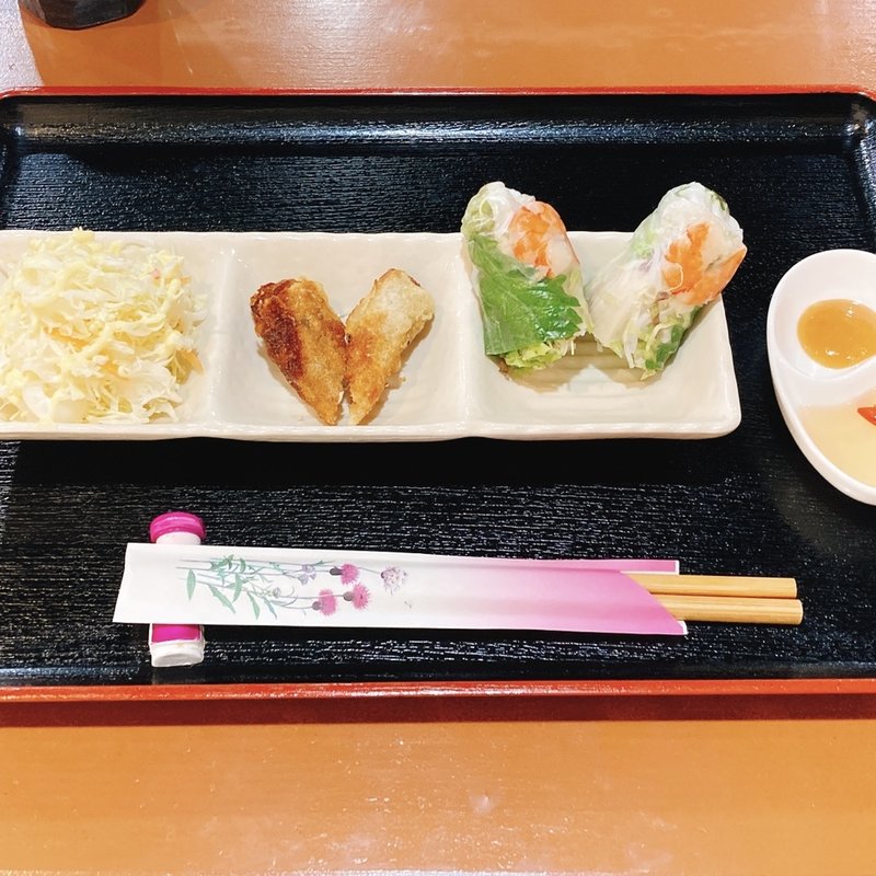 生春巻き、揚げ春巻き、サラダ(フォーNANA （フォー ナナ）)