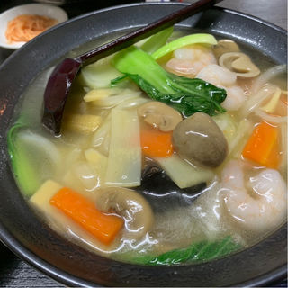 海老入り塩ワンタン麺(雪花苑 （【旧店名】鑫鑫厨房）)