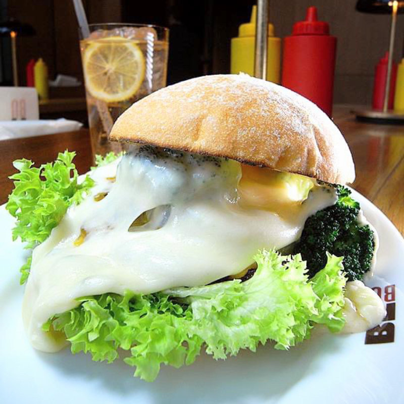 チーズフォンデュバーガー(BeBu （ビブ）)