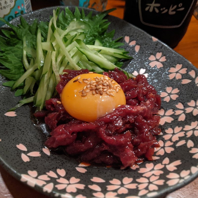 桜ユッケ(美味ぇ津゛ （うめづ）)