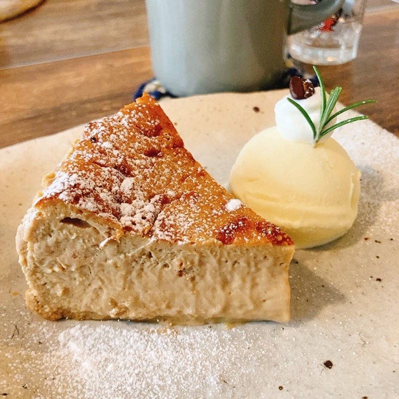 コーヒーバスクチーズケーキ(etone （エトネ）)