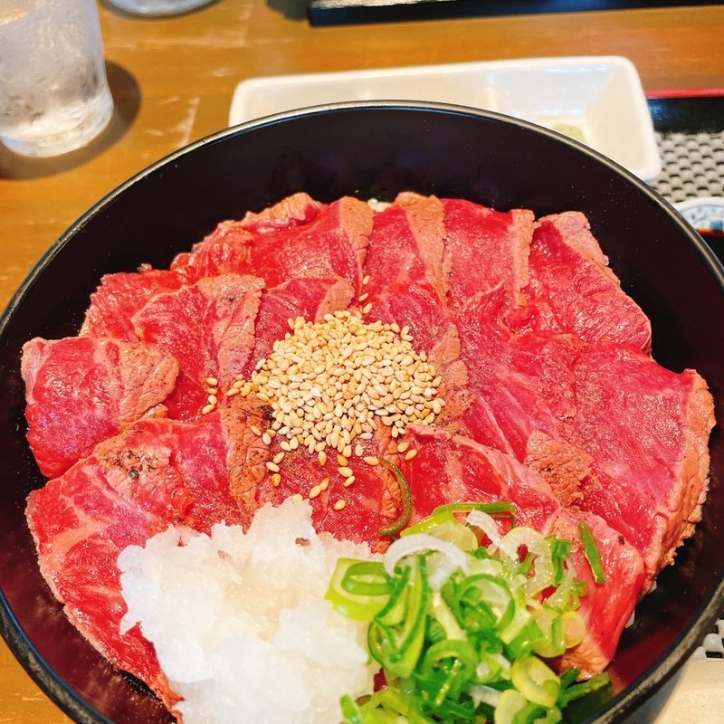 ステーキ丼ミニうどんセット(臥璽廊 （ガジロウ）)