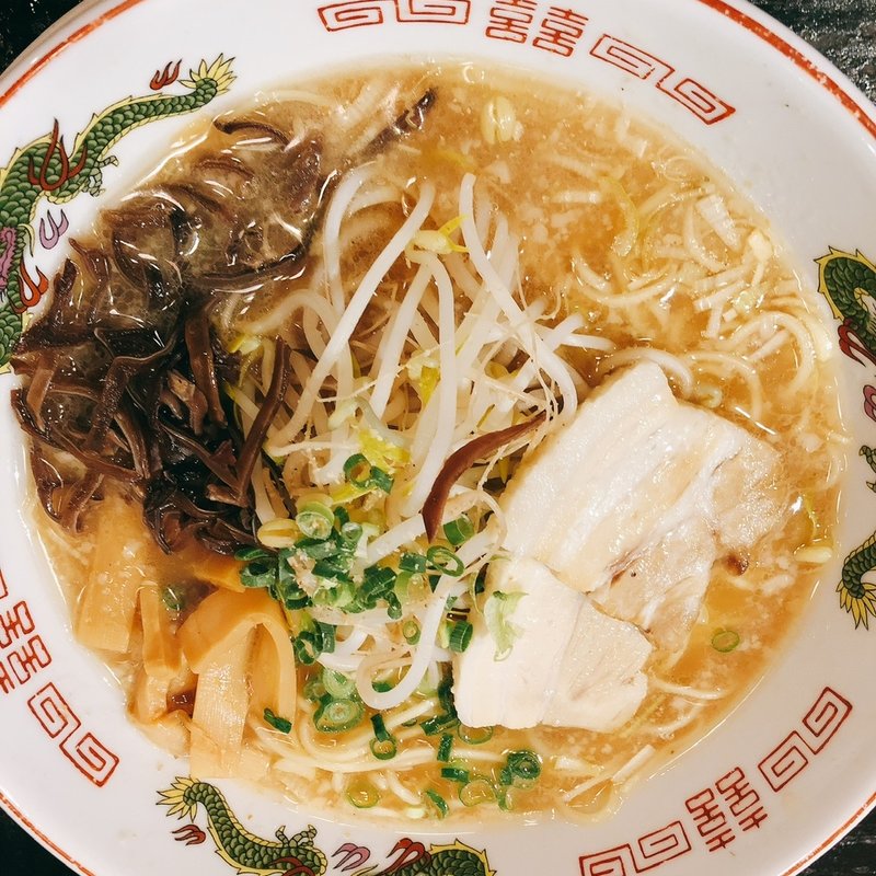 醤油とんこつラーメン(麺屋　しげぞう 阿久根店 )