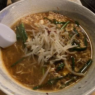 韓国辛麺(焼鳥・麺処 すずらん)