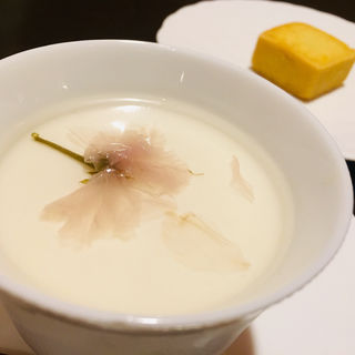 キンモクセイの杏仁豆腐(Creative Chinese Restaurant Saburo-Aoki)