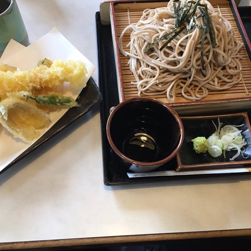 天ざるそば(焔蔵 山寺店 （エンゾウ）)