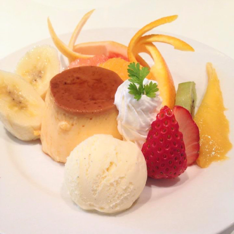 プリンアラモード(フォーシーズンズカフェ （FOUR SEASONS CAFE）)