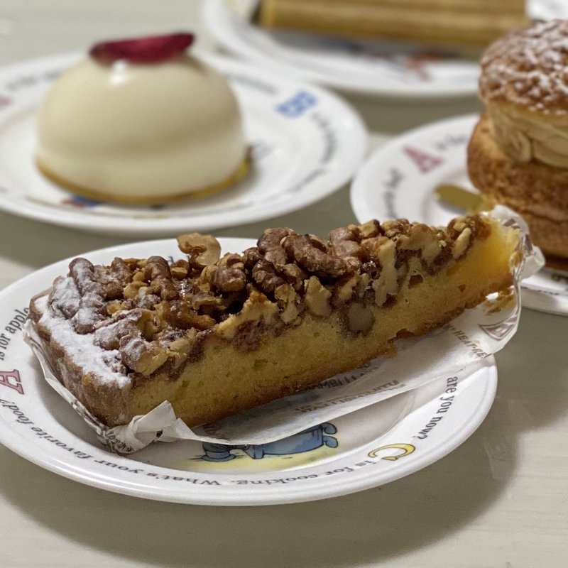 タルト・ノワ・ミエル(セイイチロウ ニシゾノ （Seiichiro NISHIZONO）)