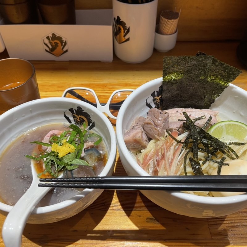 特製冷やし鴨つけそば(満鶏軒 本郷三丁目店)