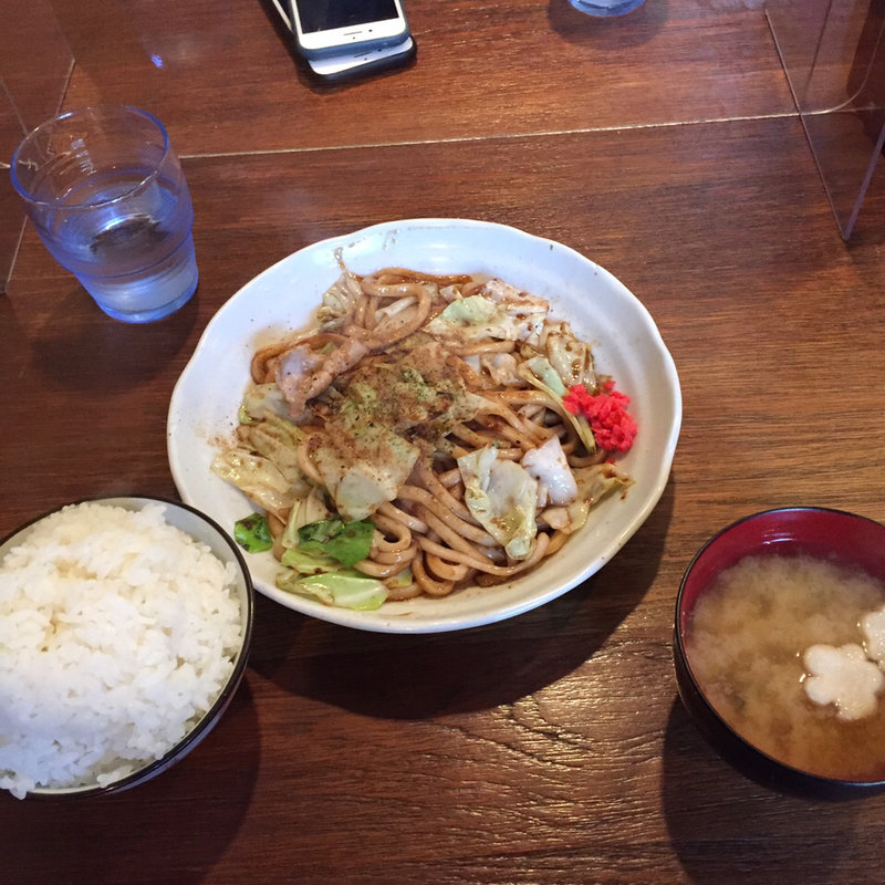 焼うどん定食(ウツボヤ)