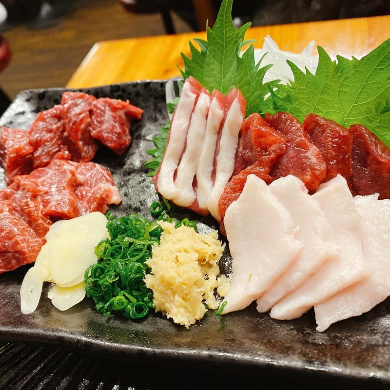 極上馬刺盛り(けとばし屋チャンピオン 福島本店)