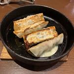 鉄鍋餃子(刀削麺・火鍋・西安料理 XI’AN(シーアン)新宿エステックビル店)