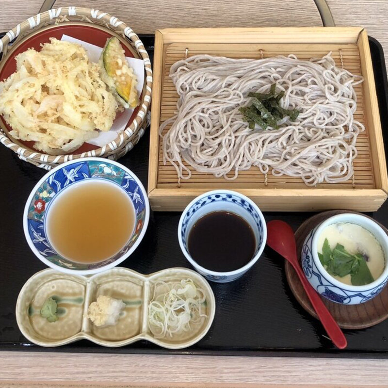 白海老かき揚げせいろ(歌行燈 新宿店)