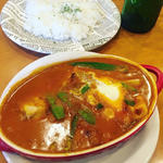 ローストチキンカレー(Kikuya Curry （キクヤ　カリー）)