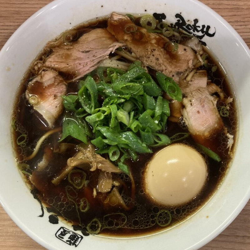 中華そば(味付け半熟煮玉子トッピング)(麺屋 丈六)