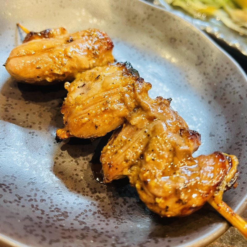 はらみ（横隔膜）(もつ焼 煮込み ヤリキ 上野総本店)