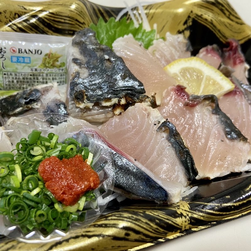 サワラ炙り刺し(博多 おぎはら寅吉)