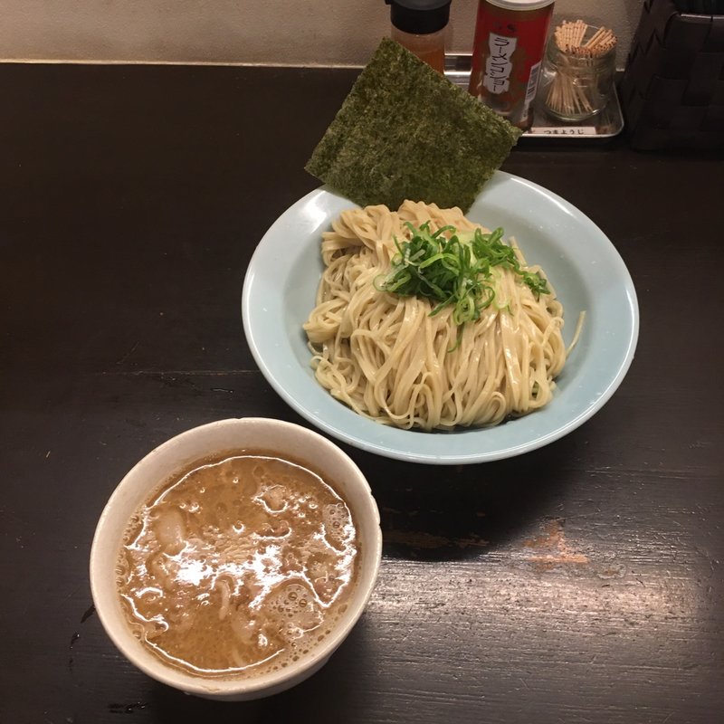 あごと豚つけ麺(博多とんこつ 豚の足跡)