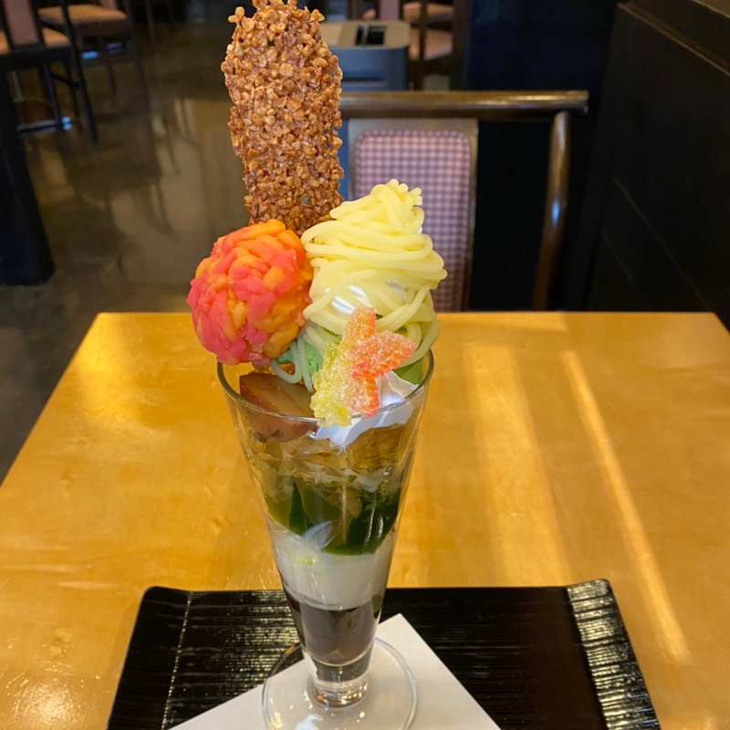 もみじ抹茶パフェ(伊藤久右衛門 本店)