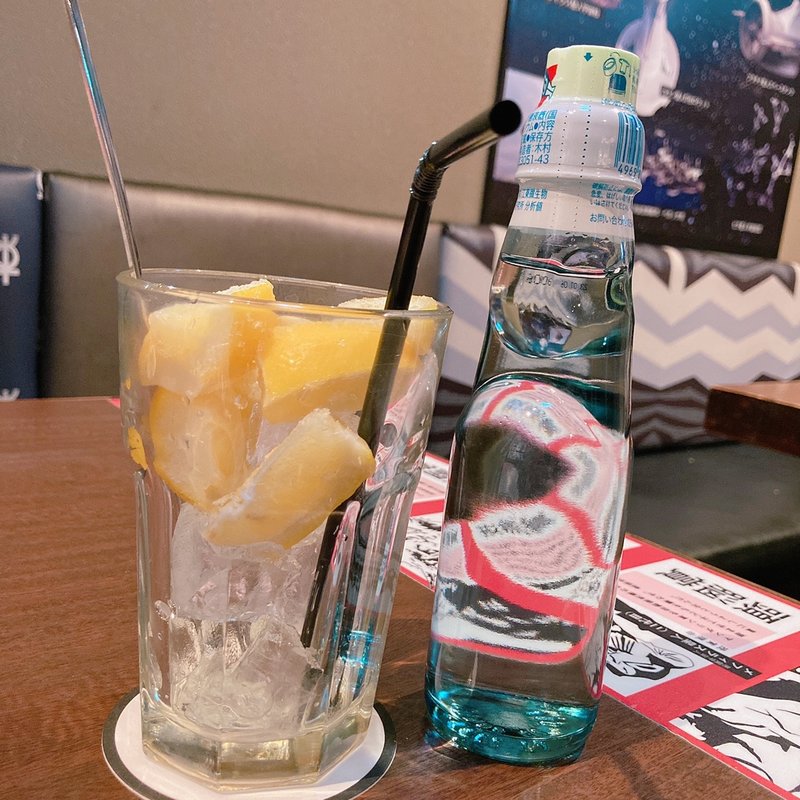 ノスタルジックメモリーサワー(怪獣酒場)