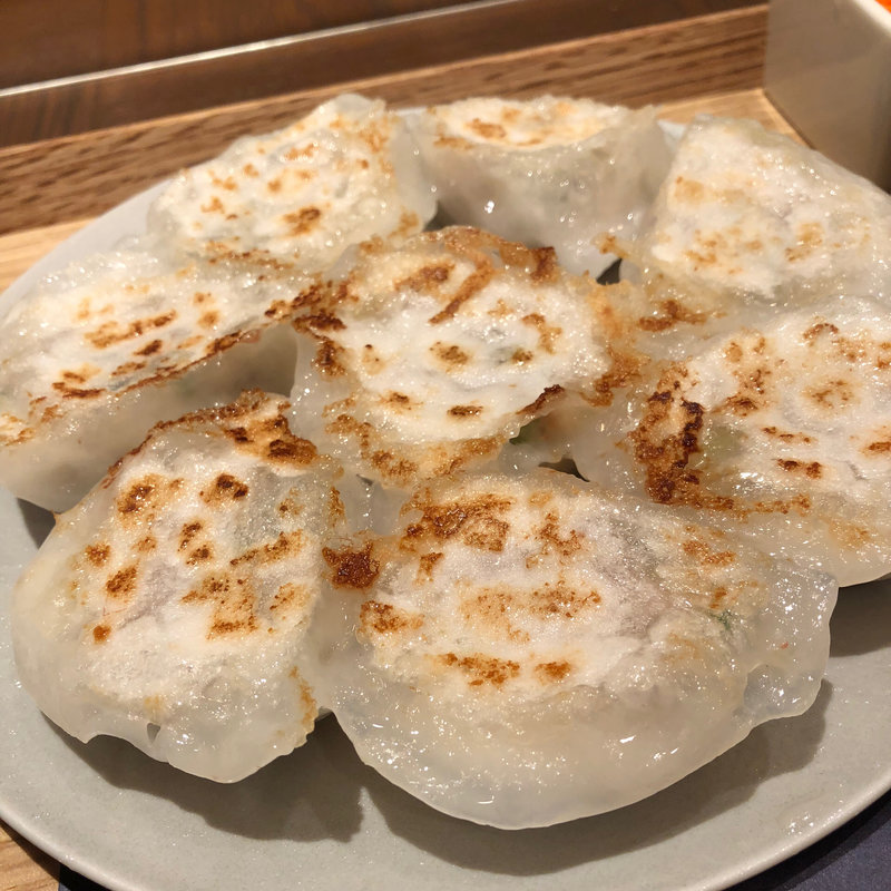 水晶餃子(溢彩流香 （イーサイリューシャン）)