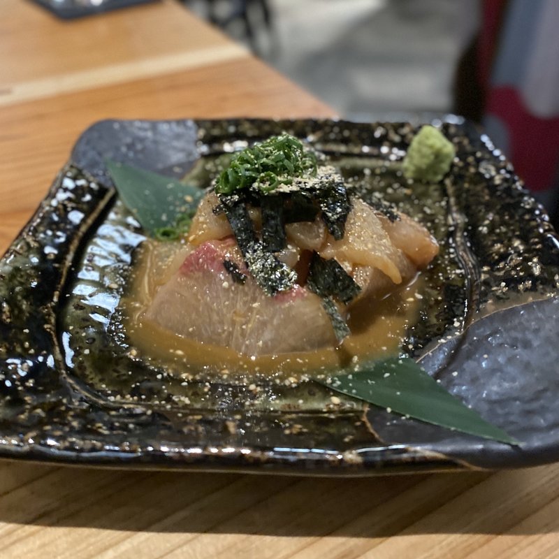 胡麻カンパチ(大人の大衆酒場 ミチシルベ【R25】)