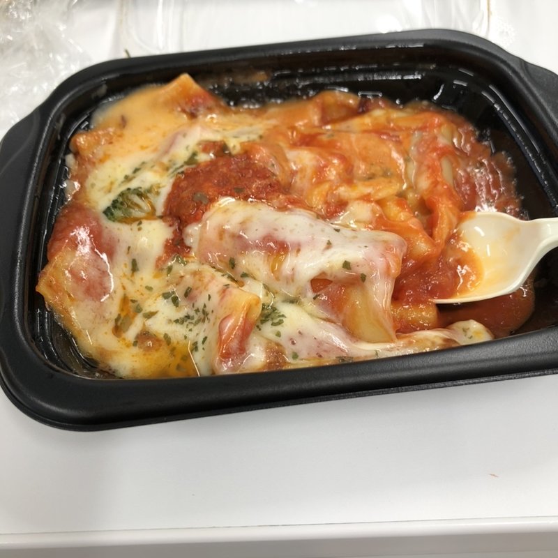 トマトクリームのラザニア(ファミリーマート 豊島池袋三丁目店)