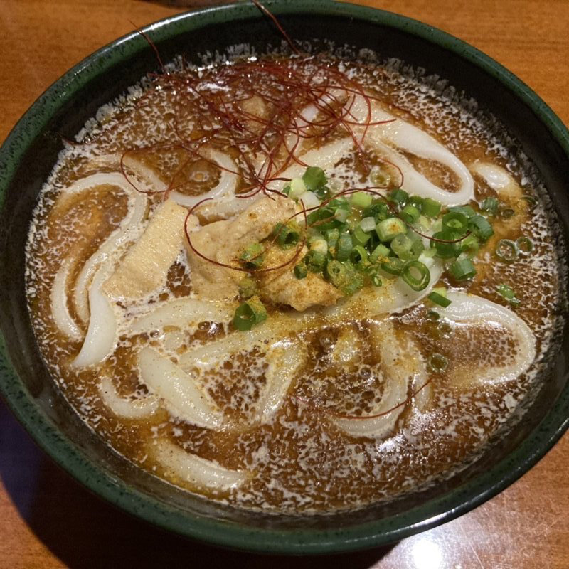 大人のカレーうどん(新宿三丁目スタジアム ｂｏｎａ ｐｕｎｃｈ)