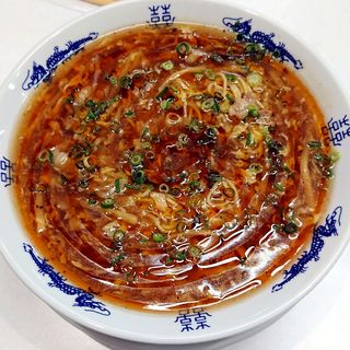 酸辣麺(中華麺キッチンまくり本店)