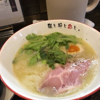 鶏白湯ラーメン(麺屋彩々)