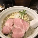 濃厚煮干しそば(丿貫 （ヘチカン）)