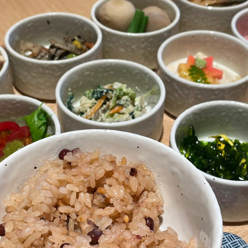 12種のおばんざい御膳(神楽坂茶寮 渋谷スクランブルスクエア店)