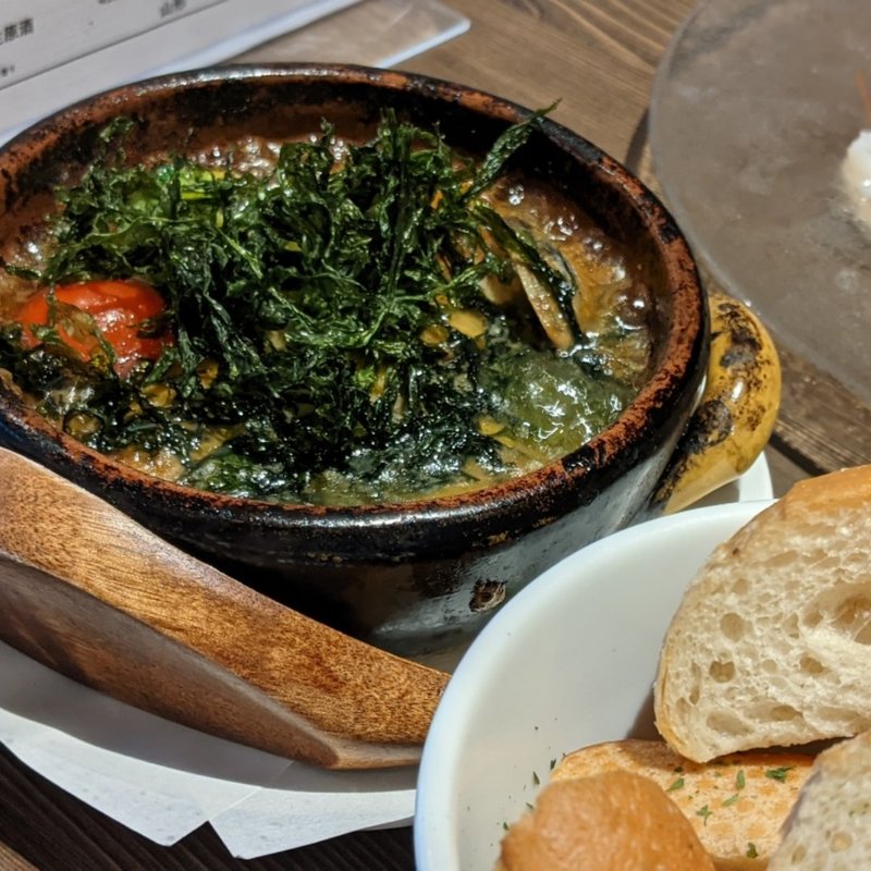 大粒カキとあさりのアヒージョ(トーキョー ライス ワイン たまプラーザ店)