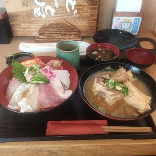 海鮮丼(どんと屋 )