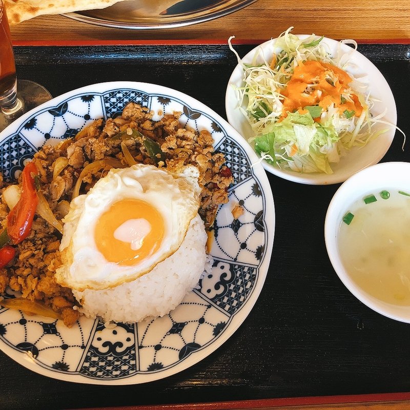 ガパオライスセット(Asian Dining Apeksha （アジアンダイニングアペクシャ）)