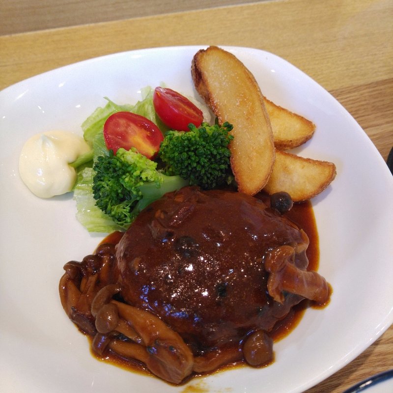 煮込みハンバーグ定食(揚げたてコロッケ屋! )