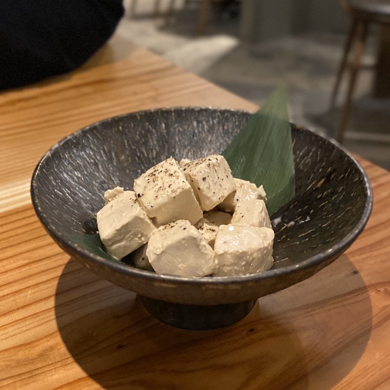 クリームチーズの醤油漬け(大人の大衆酒場 ミチシルベ【R25】)