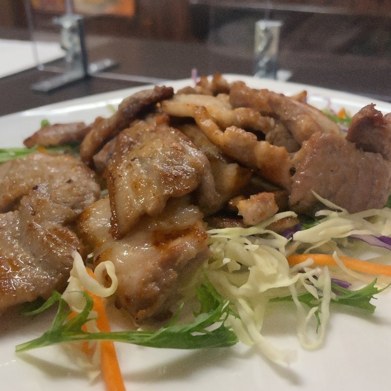 サムギョプサル(ヤンニョムチキンと韓国料理 ナヌリ 神田)