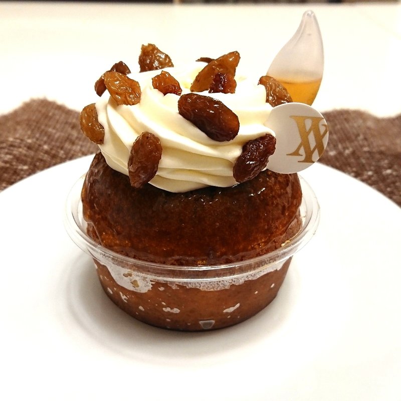 ラムレーズンのサバラン(スイーツガーデン ユウジアジキ)