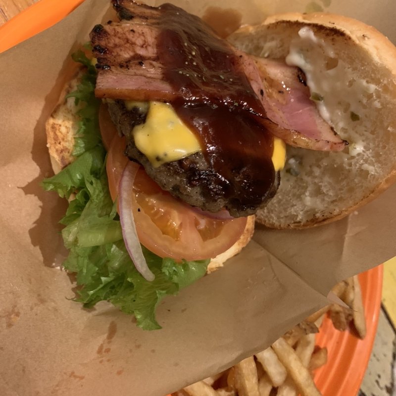 BBQベーコンチーズバーガー(コナズ珈琲 寝屋川店 )