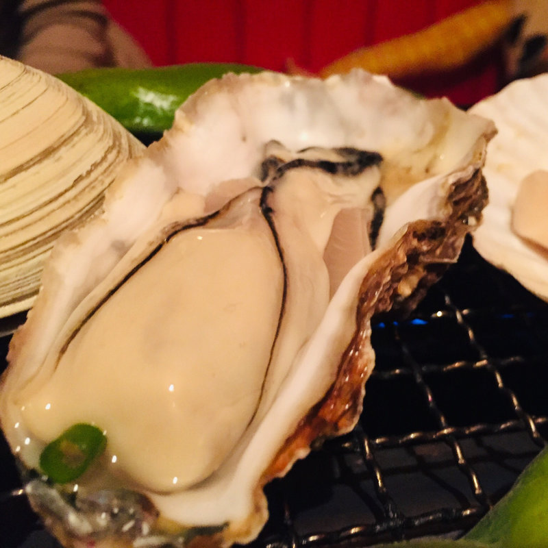 焼き牡蠣(貝屋 貝楽)