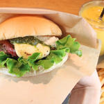 モッツァレラバジルバーガー(the 3rd Burger 青山骨董通り店 （ザ サード バーガー）)