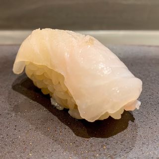 カラス鰈(立食い鮨 鮨川)