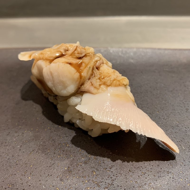 煮蛤(立食い鮨 鮨川)