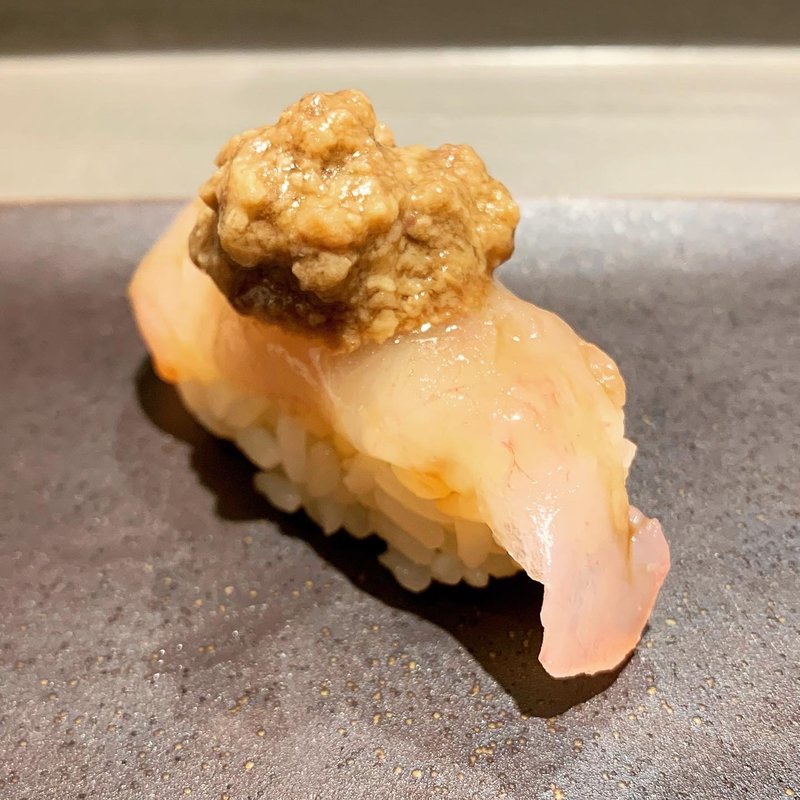 カワハギ(立食い鮨 鮨川)