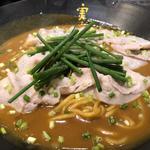 かれー麺並盛り(かれー麺 実之和 青山店)