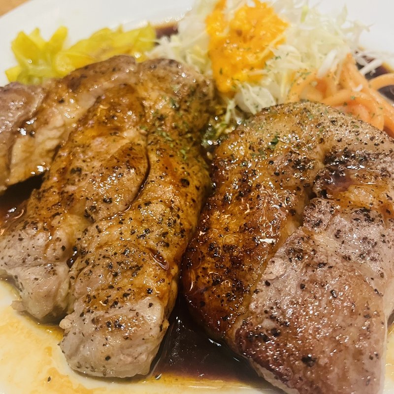 ポークソテー(洋食は飲み物。)