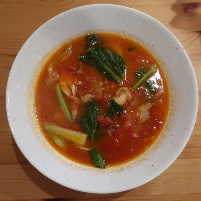 トマトラーメン(とまとラーメン専門店red)