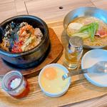 プルコギ石焼ビビンバとミニ冷麺セット(カフェ シジャン 明石駅ピオレ２Ｆ店)