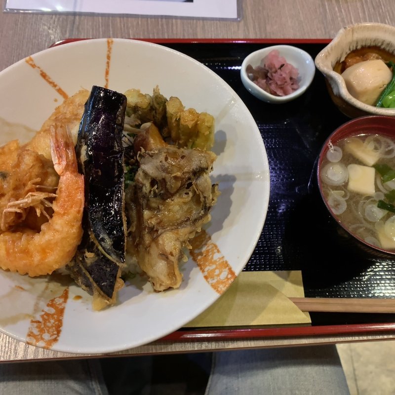 カドナシ天丼(カドナシヤ)